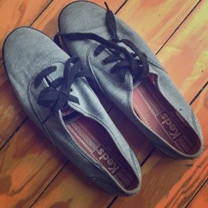 super cute and rare gray and black keds.